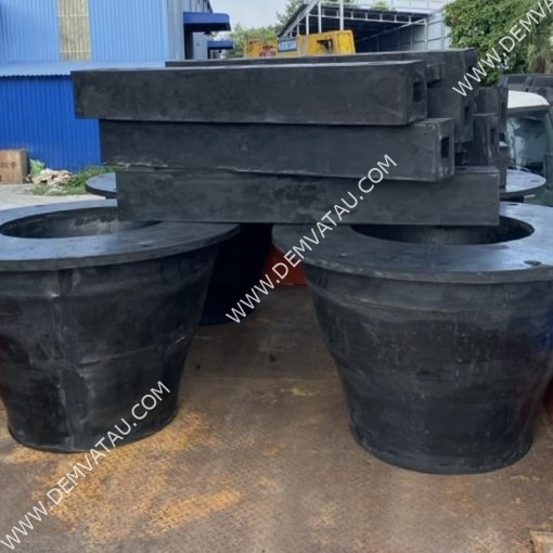 Đệm chống va tàu côn – cone fender – spc fender (nt-spc) 6 Đệm chống va tàu spc fender