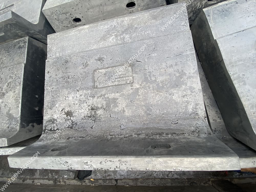 Đệm va tàu ppi (nt - ppi fenders) 10 Đệm va tàu nt - ppi