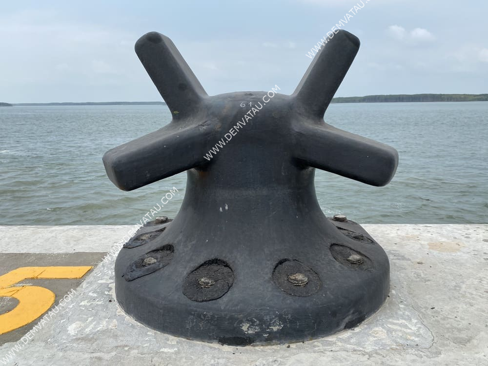 Bích neo tàu sừng trâu (staghorn bollard / dock bollards) 1 Bích neo tàu sừng trâu