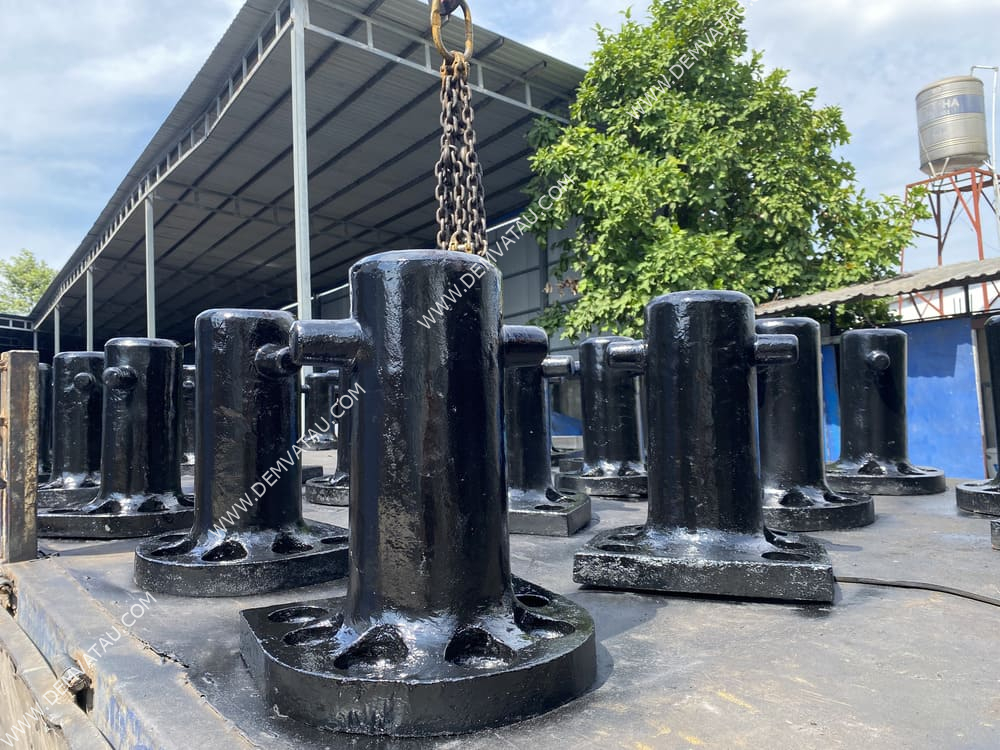 Bích neo trụ tròn - bích neo đơn - single bitt bollards 2 Bích neo tàu trụ tròn